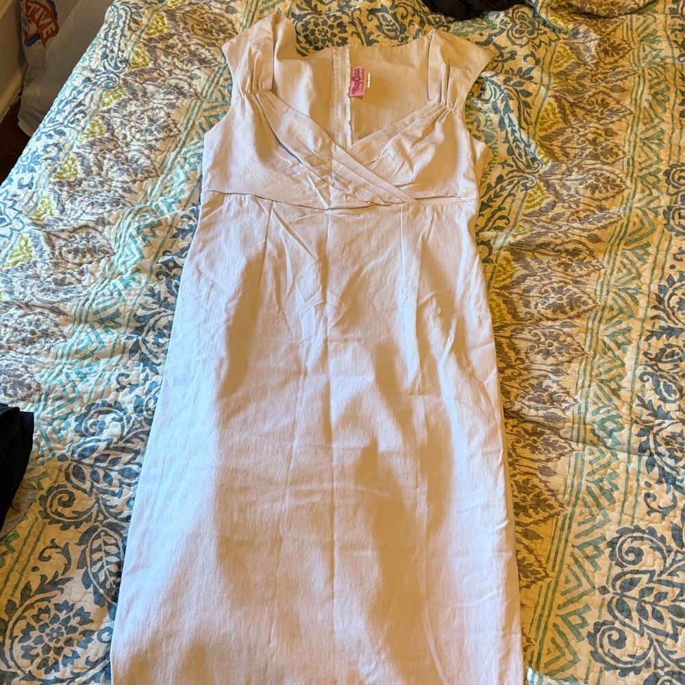 Pinup Couture Erin White wiggle dress